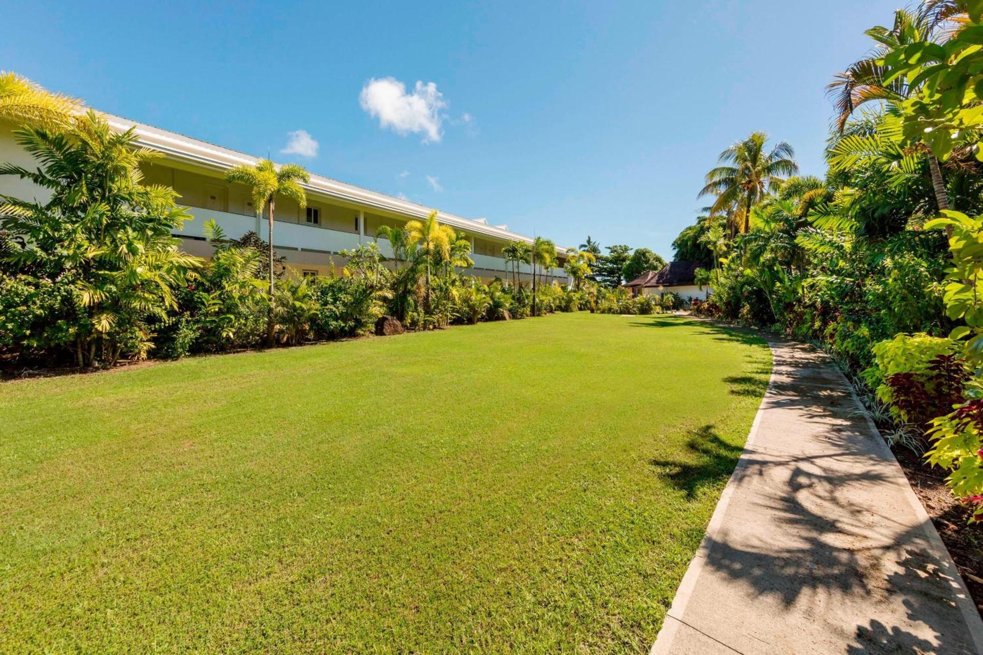 Sheraton Samoa Aggie Grey'S Hotel & Bungalows Apia Extérieur photo