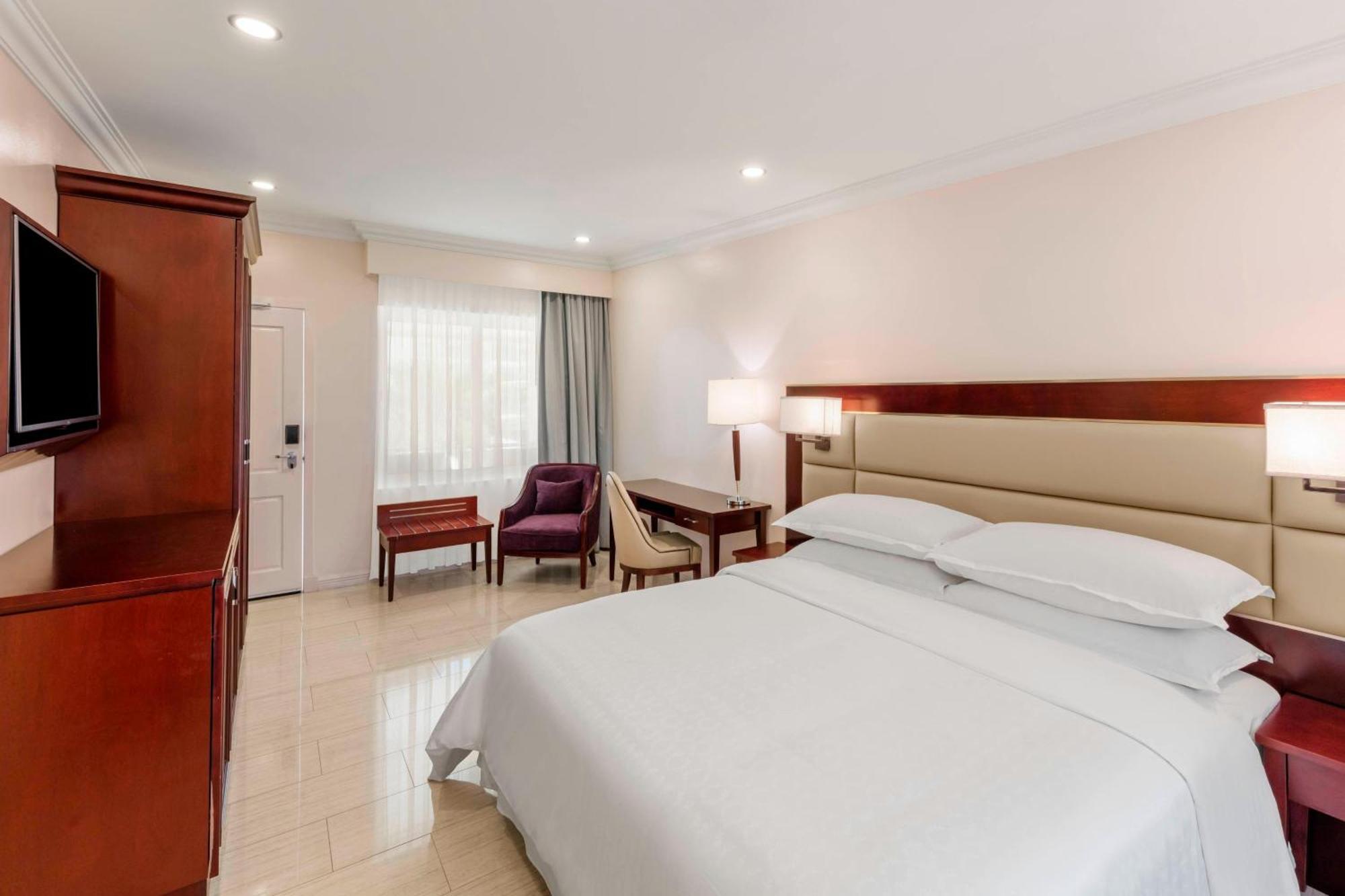 Sheraton Samoa Aggie Grey'S Hotel & Bungalows Apia Extérieur photo