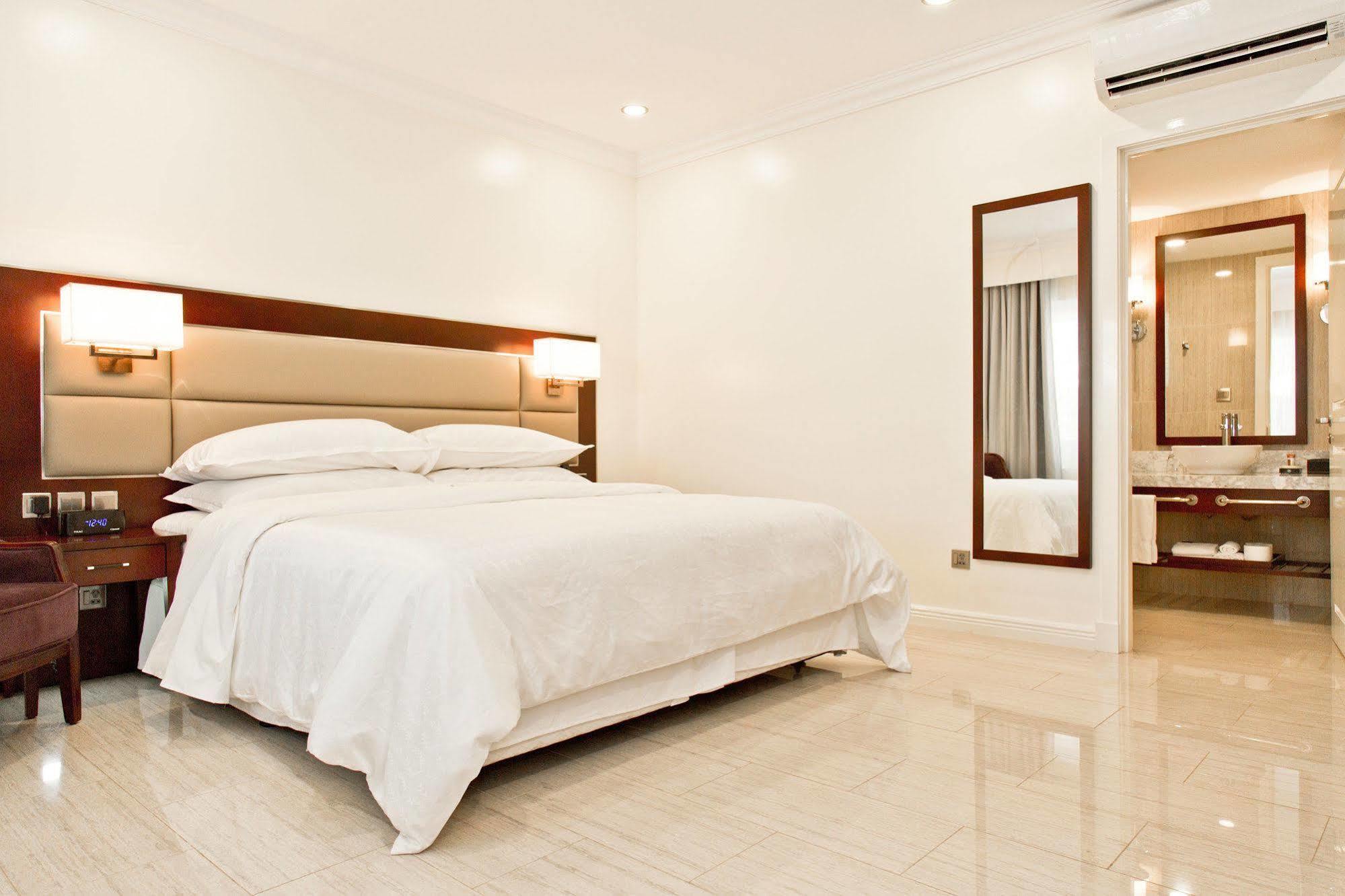 Sheraton Samoa Aggie Grey'S Hotel & Bungalows Apia Extérieur photo
